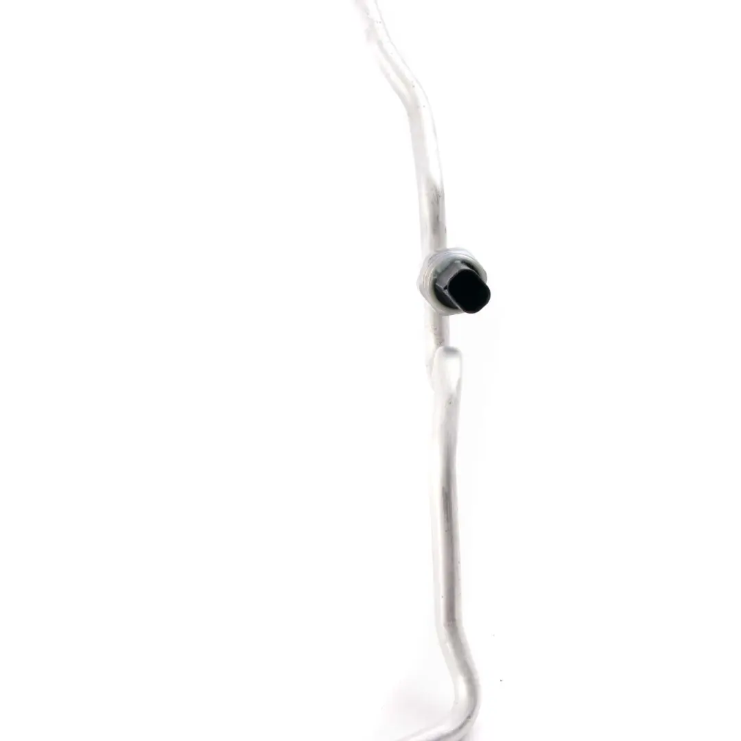 Manguera De Presion Condensador Tubo Evaporador para Mini One F55 F56 F57 F60 con número de pieza 6832951 Mini One F55 F56 F57 F60 Manguera De Presion Condensador Tubo Evaporador - SKU 6832951 - Número de pieza 6832951