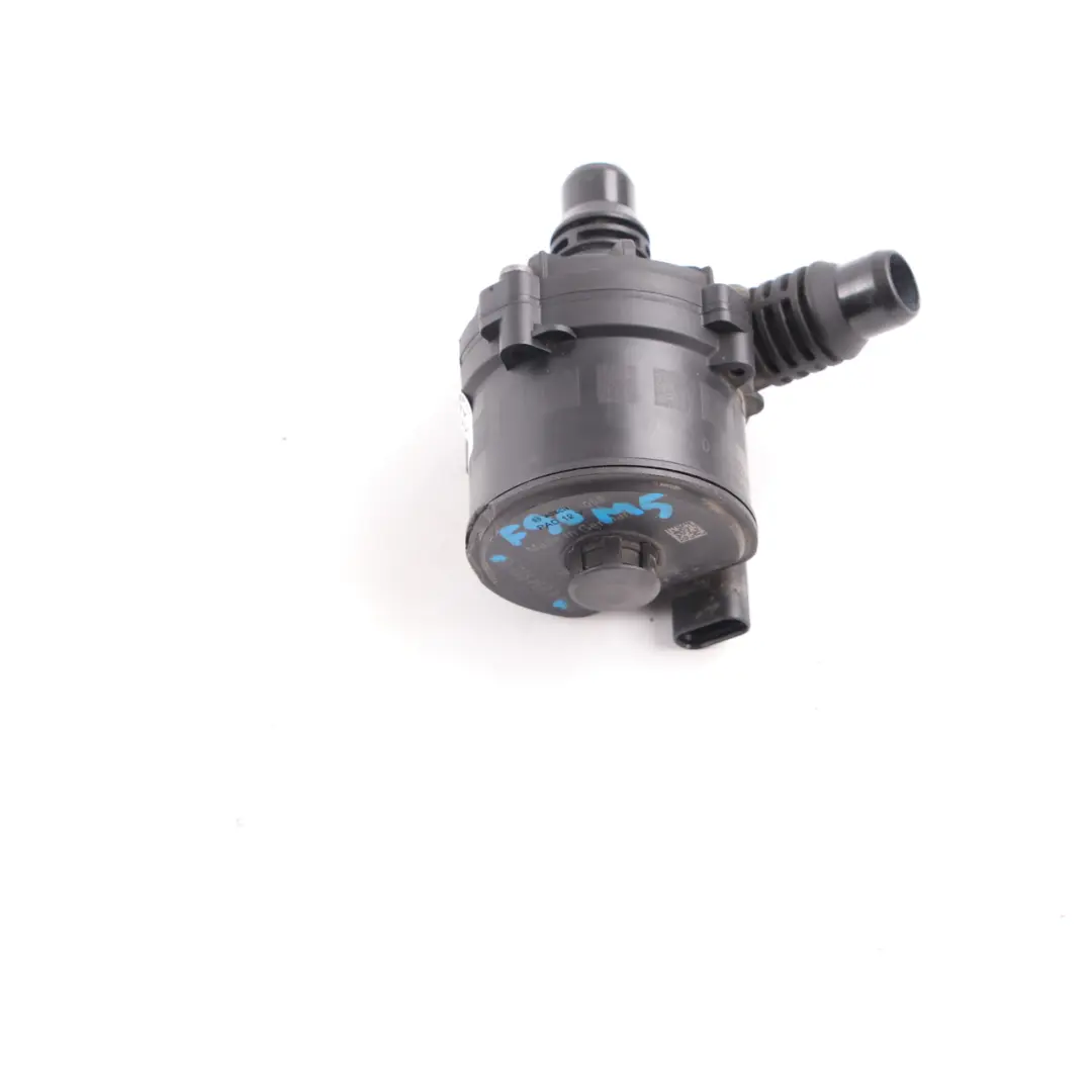 Pompa ausiliaria liquido raffreddamento per BMW G30 G31 G11 G15 G16 con numero di parte 6834923 BMW G30 G31 G11 G15 G16 Pompa ausiliaria liquido raffreddamento - SKU 6834923 - Numero di parte 6834923