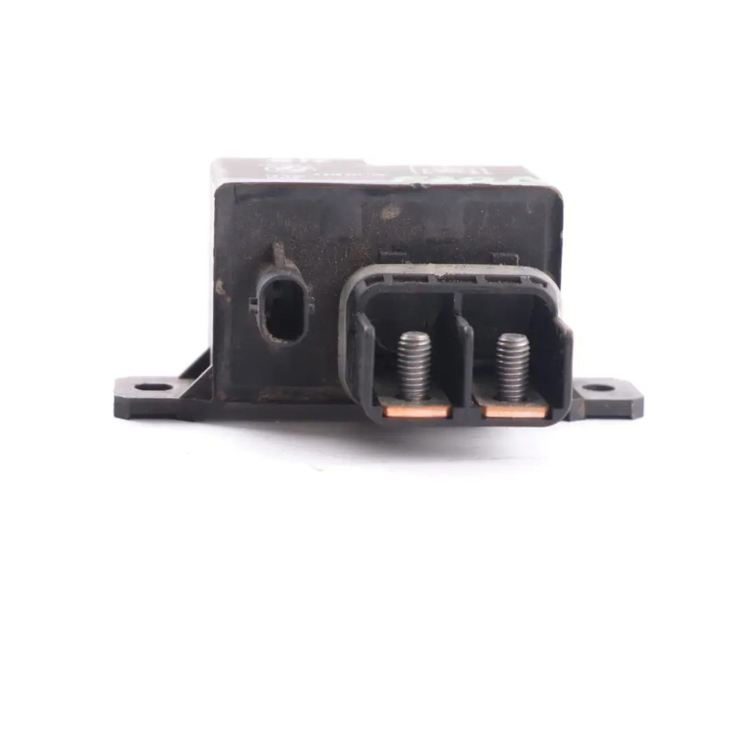 Relè motore elettrico ventola refrigerante 130A per BMW F20 F21 LCI F30 F31 F32 F13 con numero di parte 6836504 BMW F20 F21 LCI F30 F31 F32 F13 Relè motore elettrico ventola refrigerante 130A - SKU 6836504 - Numero di parte 6836504