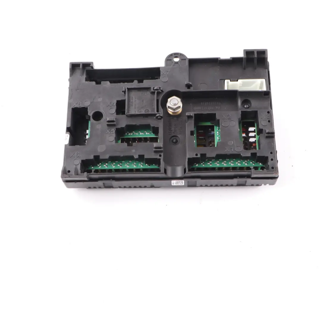 Sicherungs Relais Box hinten Kofferraum Stromverteilung für BMW G30 G12 mit Teilenummer 6837092 BMW G30 G12 Sicherungs Relais Box hinten Kofferraum Stromverteilung - SKU 6837092 - Teilenummer 6837092