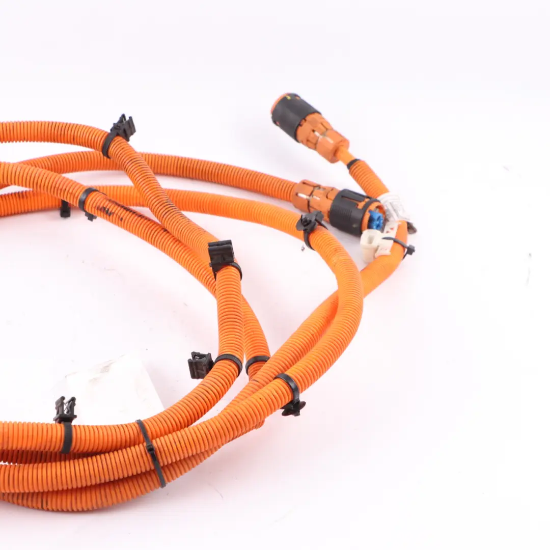 94Ah Electric High Voltage Battery Cable Wiring Harness to BMW i3 I01 with Part number 6840443 BMW i3 I01 94Ah Electric High Voltage Battery Cable Wiring Harness - SKU 6840443 - Part number 6840443