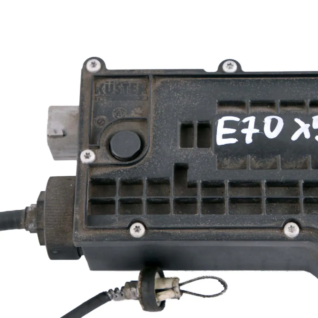 Handbrake Actuator BMW X5 E70 X6 E71 Parking Brake Motor Control to with Part number 6850289 Handbrake Actuator BMW X5 E70 X6 E71 Parking Brake Motor Control - SKU 6850289 - Part number 6850289