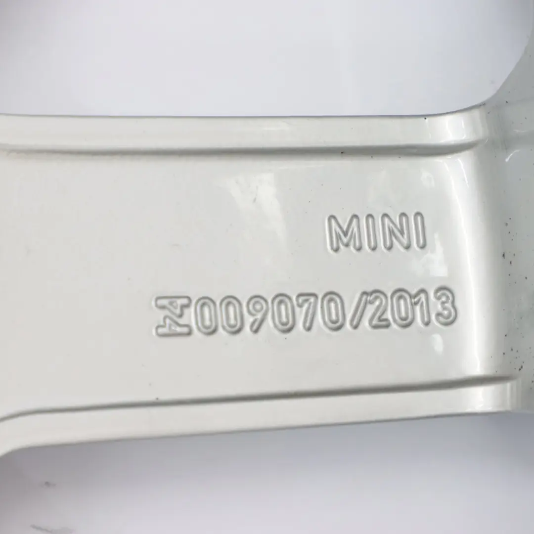 Felga Aluminiowa 17" ET:48 7J do Mini Cooper R56 R57 o numerze 6850503 Mini Cooper R56 R57 Felga Aluminiowa 17" ET:48 7J - SKU 6850503-1 - Numer Części 6850503