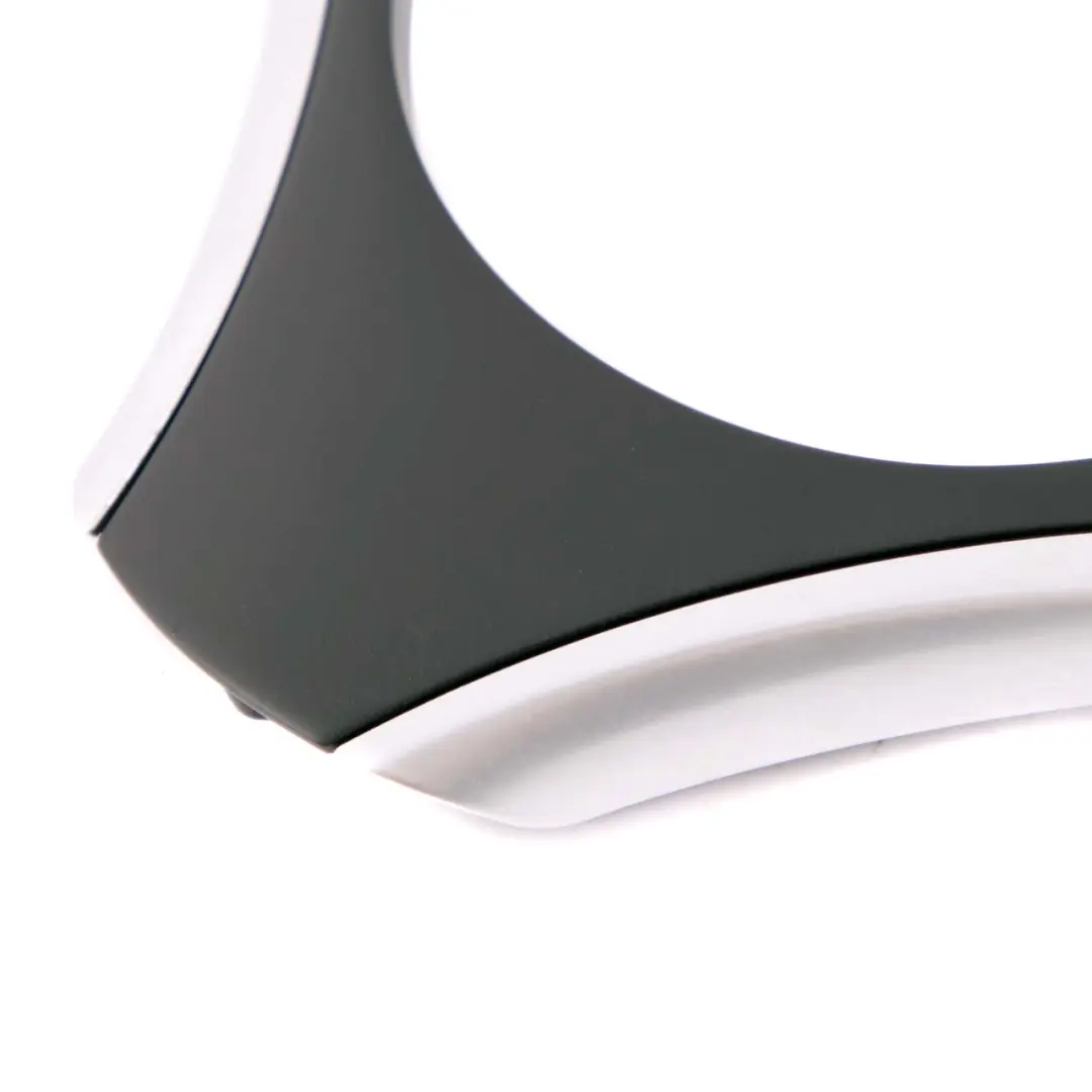 Abdeckung Lenkrad Schwarz Black / Chrome Pearlglos für BMW E81 E87 E90 E91 mit Teilenummer 6769893 BMW E81 E87 E90 E91 Abdeckung Lenkrad Schwarz Black / Chrome Pearlglos - SKU 6850540 - Teilenummer 6769893