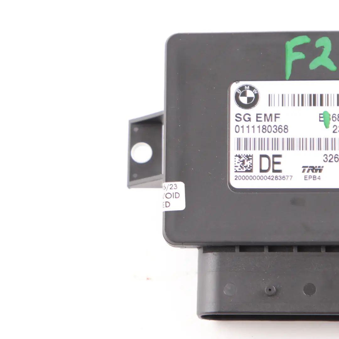 Modulo Unità Di Controllo Freno A Mano Di Parcheggio EMF 6798113 per BMW F10 F11 LCI con numero di parte 6850955 BMW F10 F11 LCI Modulo Unità Di Controllo Freno A Mano Di Parcheggio EMF 6798113 - SKU 6850955 - Numero di parte 6850955