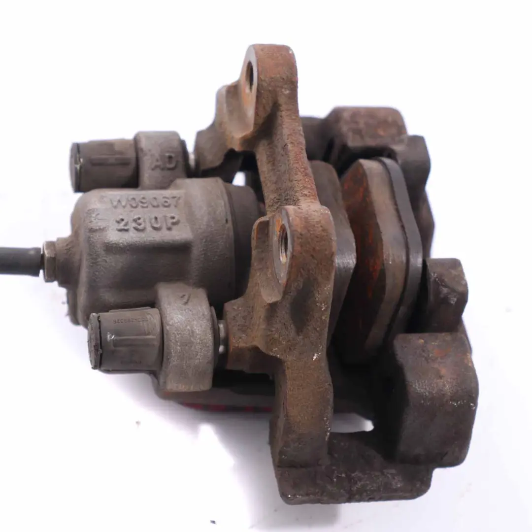 Alloggi Pinza Freno BMW F30 F31 F32 Posteriore Destro Carrier 20/330 per con numero di parte 6850974 Alloggi Pinza Freno BMW F30 F31 F32 Posteriore Destro Carrier 20/330 - SKU 6850974-1 - Numero di parte 6850974