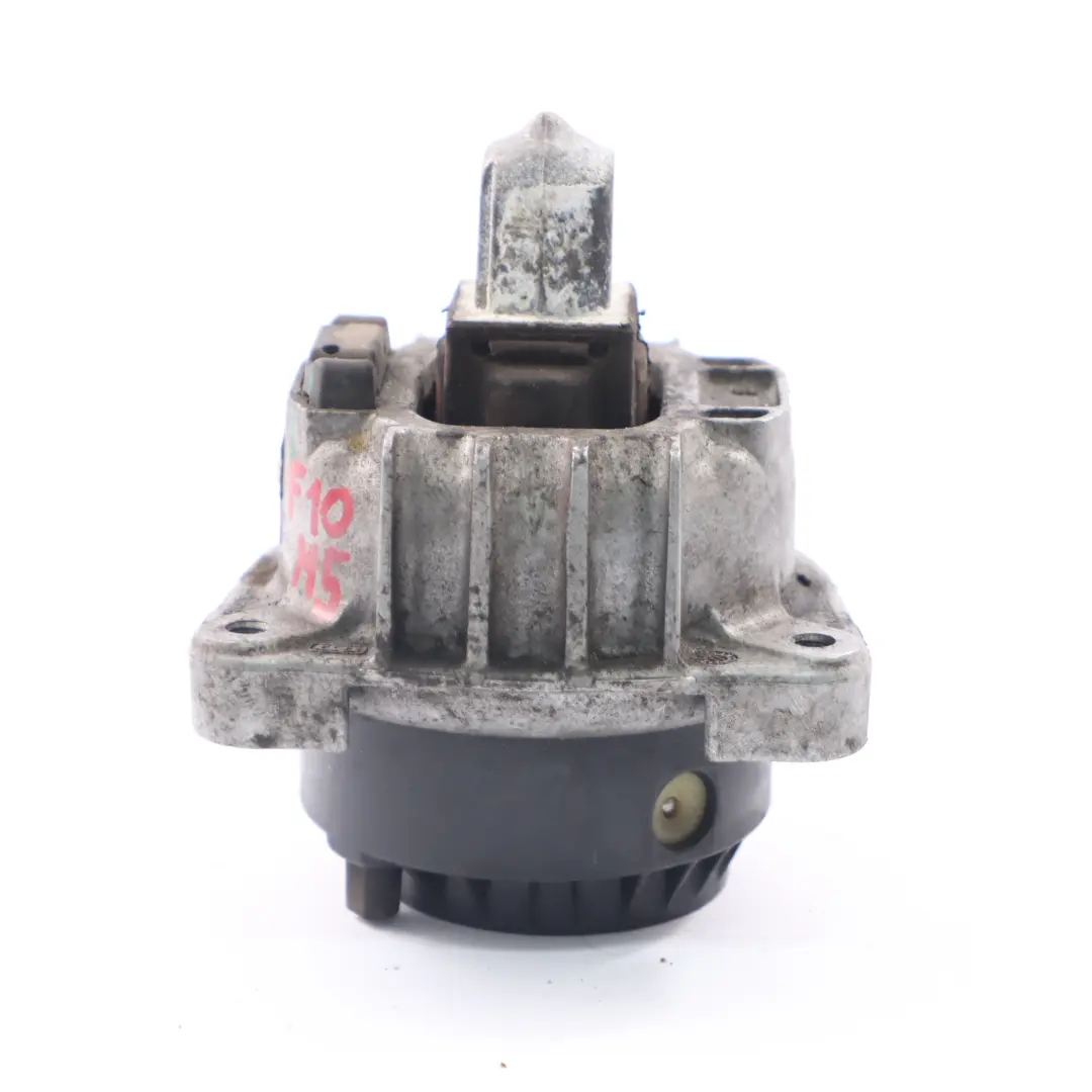 Mount BMW F10 LCI F12 550i 650i M5 Engine Suspension Right O/S to Engine with Part number 6851264 Engine Mount BMW F10 LCI F12 550i 650i M5 Engine Suspension Right O/S - SKU 6851264 - Part number 6851264