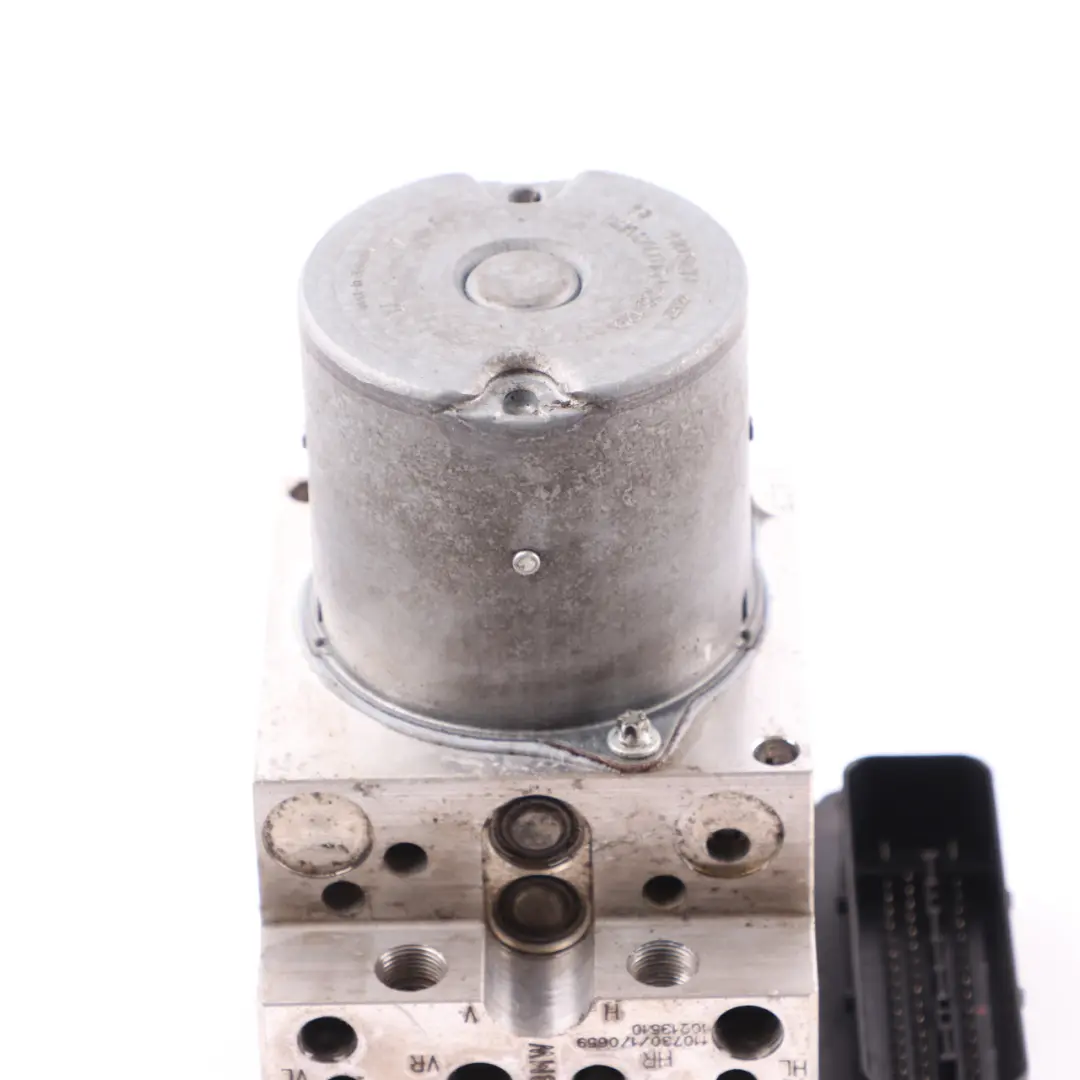 Pompa Hamulcowa ABS Sterownik 6851376 do BMW F10 F11 o numerze 6851374 BMW F10 F11 Pompa Hamulcowa ABS Sterownik 6851376 - SKU 6851374 - Numer Części 6851374