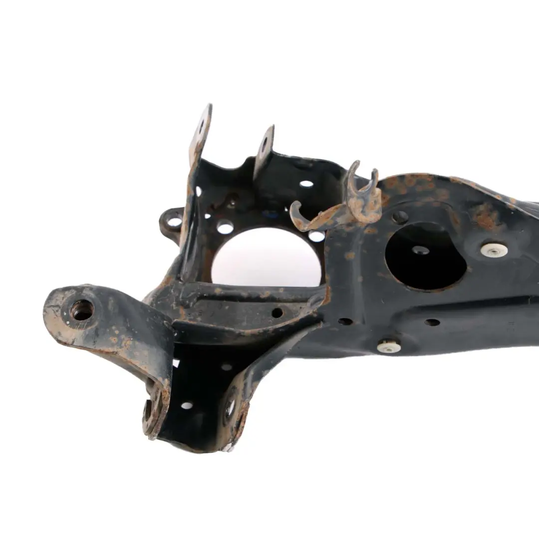 Assale Posteriore Sinistro Supporto Braccio Traino Ruota per Mini F55 F56 F57 con numero di parte 6851575 Mini F55 F56 F57 Assale Posteriore Sinistro Supporto Braccio Traino Ruota - SKU 6851575-1 - Numero di parte 6851575