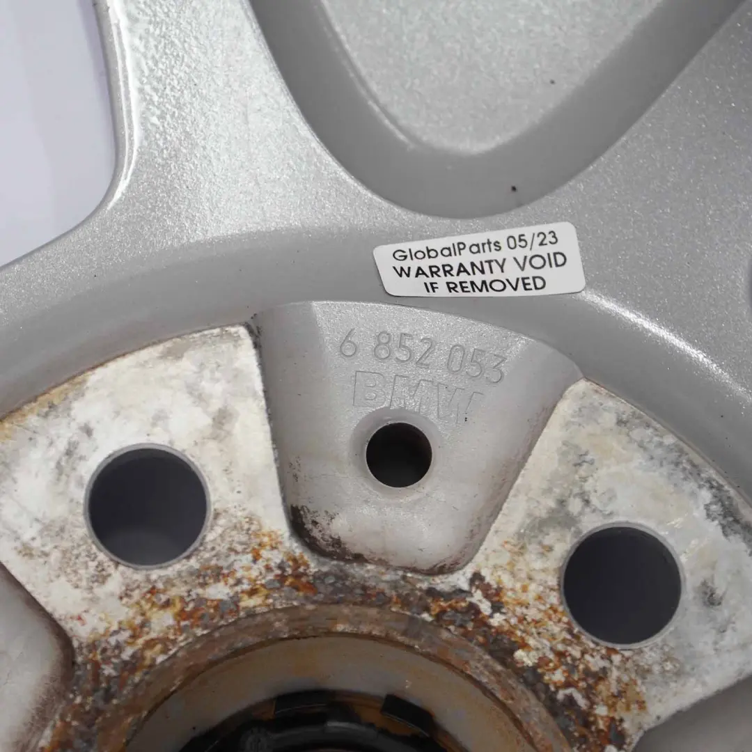 Schmiedefelge 19" Silber Sternspeiche 427 ET:43 5J für BMW i3 I01 mit Teilenummer 6852053 BMW i3 I01 Schmiedefelge 19" Silber Sternspeiche 427 ET:43 5J - SKU 6852053-1 - Teilenummer 6852053