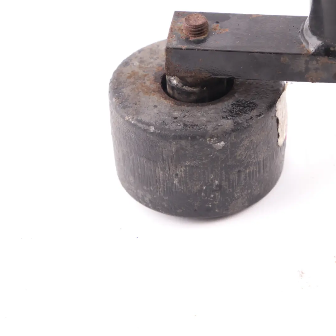 Vibration Absorber BMW X3 F25 X4 F26 N57N Rear Differential Support to with Part number 6852601 Vibration Absorber BMW X3 F25 X4 F26 N57N Rear Differential Support - SKU 6852601 - Part number 6852601