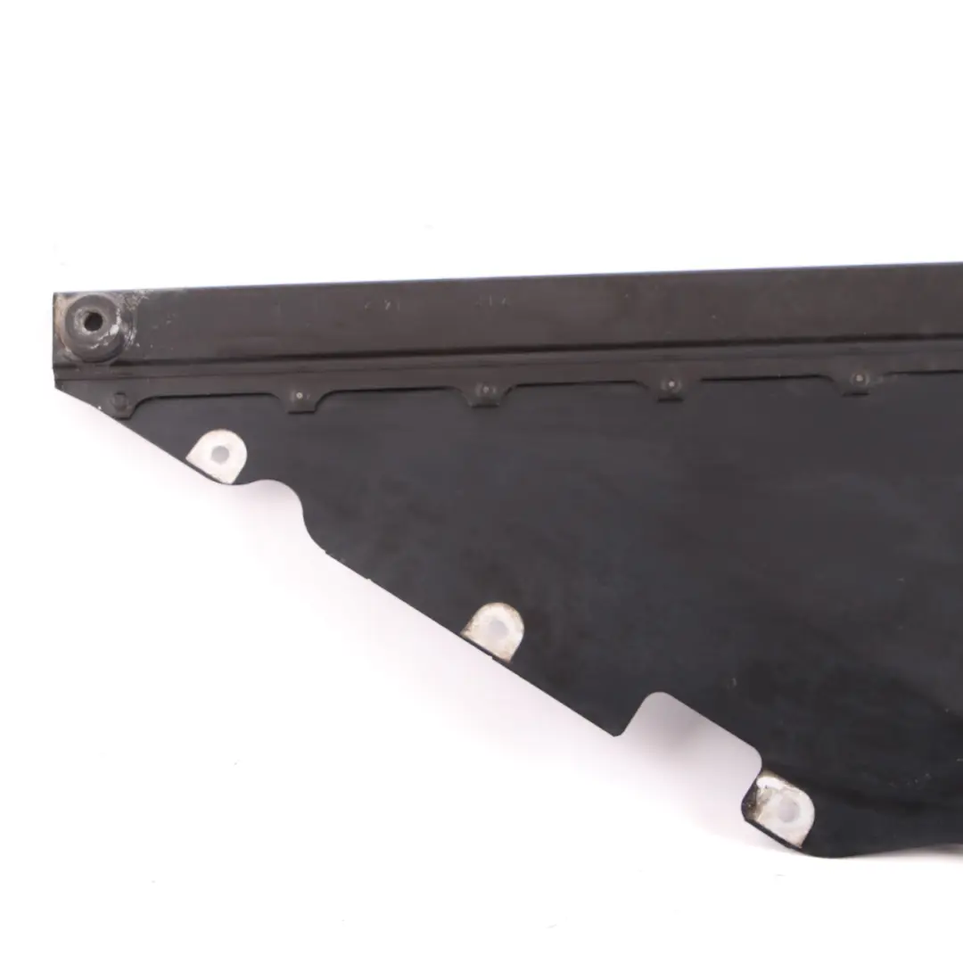 Cubierta panel revestimiento de bajos trasera izquierda para BMW i3 I01 con número de pieza 6852671 BMW i3 I01 Cubierta panel revestimiento de bajos trasera izquierda - SKU 6852671 - Número de pieza 6852671