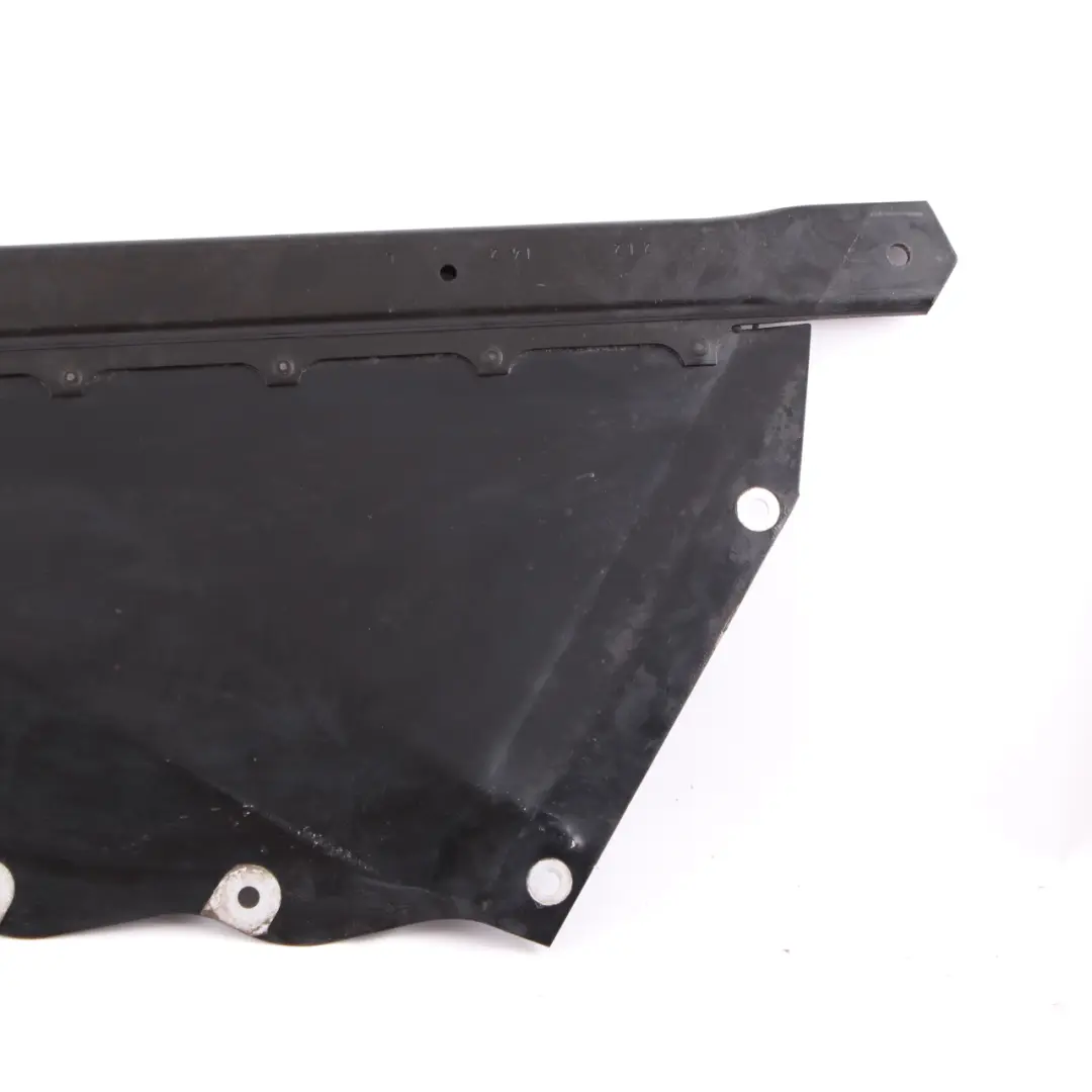 Panneau d'habillage de soubassement arrière gauche pour BMW i3 I01 à propos du numéro de pièce 6852671 BMW i3 I01 Panneau d'habillage de soubassement arrière gauche - SKU 6852671 - Numéro de pièce 6852671