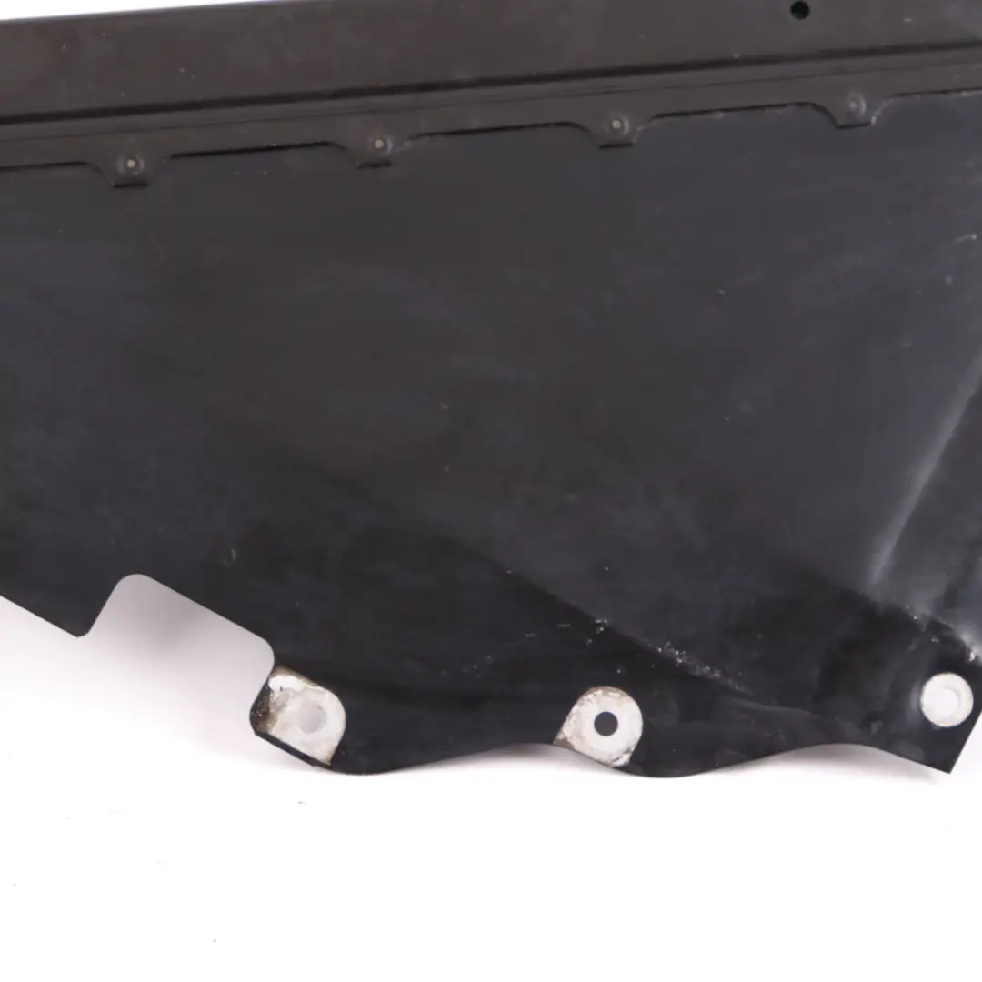 Cubierta panel revestimiento de bajos trasera izquierda para BMW i3 I01 con número de pieza 6852671 BMW i3 I01 Cubierta panel revestimiento de bajos trasera izquierda - SKU 6852671 - Número de pieza 6852671