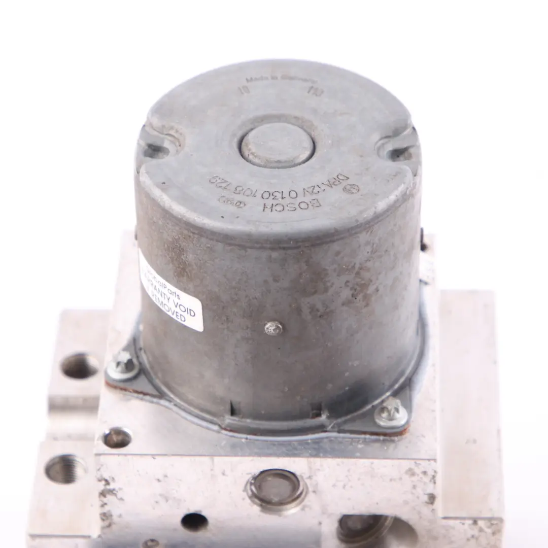 Brake Pump DSC ABS Hydro Control Unit Control Unit 6852811 to BMW F10 F11 with Part number 6852808 BMW F10 F11 Brake Pump DSC ABS Hydro Control Unit Control Unit 6852811 - SKU 6852808 - Part number 6852808