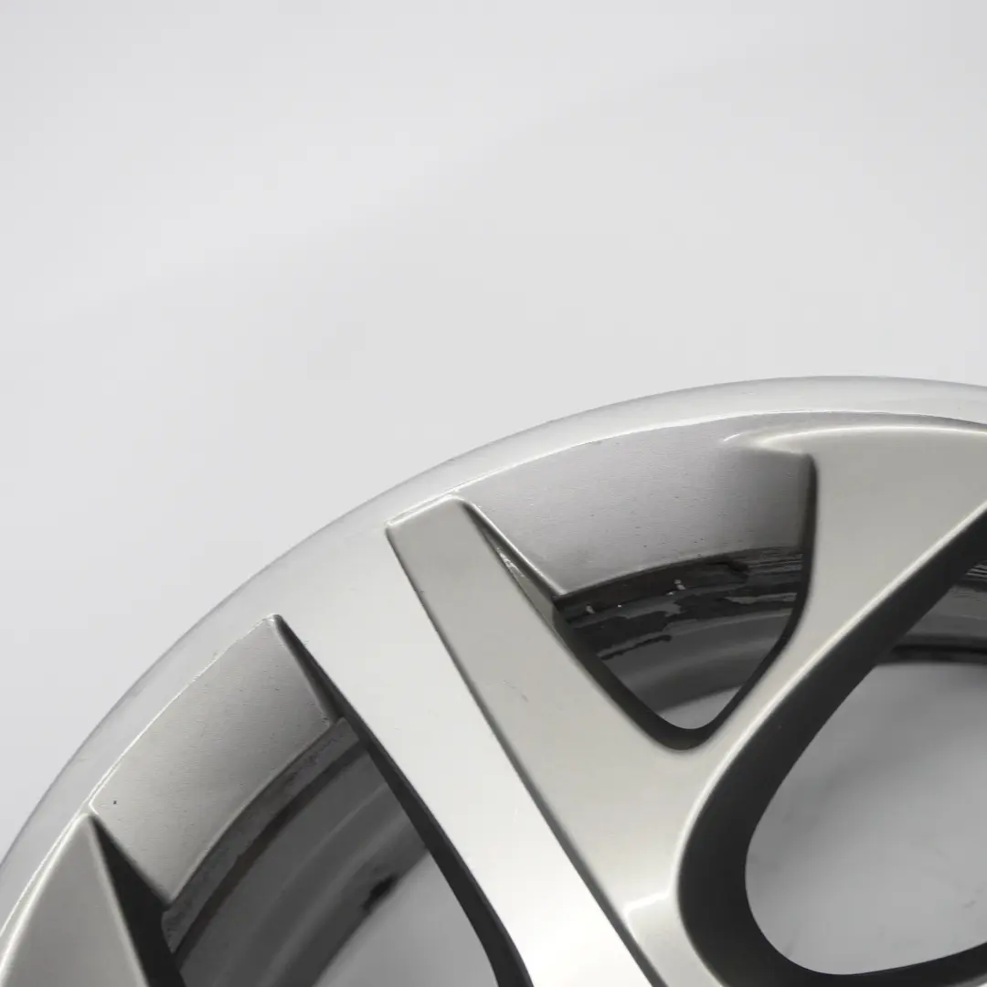 Jante Alliage 17" Y Spoke 480 ET:54 7,5J pour BMW F45 F46 à propos du numéro de pièce 6855089 BMW F45 F46 Jante Alliage 17" Y Spoke 480 ET:54 7,5J - SKU 6855089-2 - Numéro de pièce 6855089