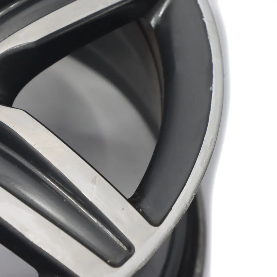 Orbitgrey Leichtmetallfelge 17" 7,5J ET:54 Sternspeiche 379 für BMW F45 F46 mit Teilenummer 6855091 BMW F45 F46 Orbitgrey Leichtmetallfelge 17" 7,5J ET:54 Sternspeiche 379 - SKU 6855091-1 - Teilenummer 6855091