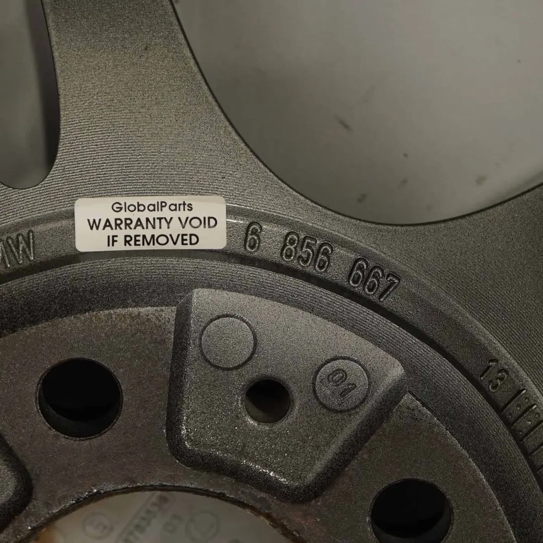 Llanta de Aleación Trasera M Doble Radio 313M 18" 8,5J ET:52 para BMW E81 E87 con número de pieza 6856667 BMW E81 E87 Llanta de Aleación Trasera M Doble Radio 313M 18" 8,5J ET:52 - SKU 6856667-1 - Número de pieza 6856667