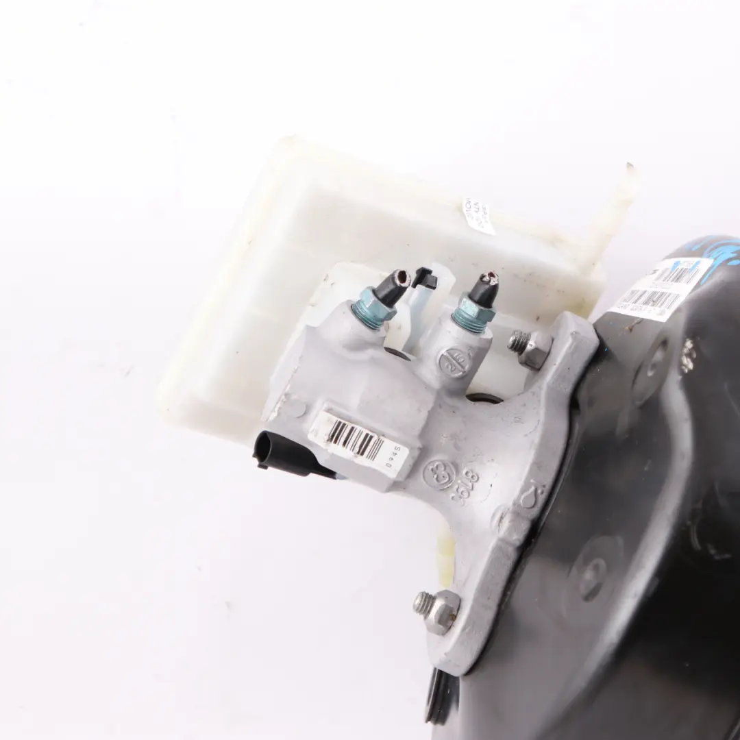Servofreno BMW X3 F25 Unità booster Unità controllo del cilindro maestro per con numero di parte 6857869 Servofreno BMW X3 F25 Unità booster Unità controllo del cilindro maestro - SKU 6857869 - Numero di parte 6857869