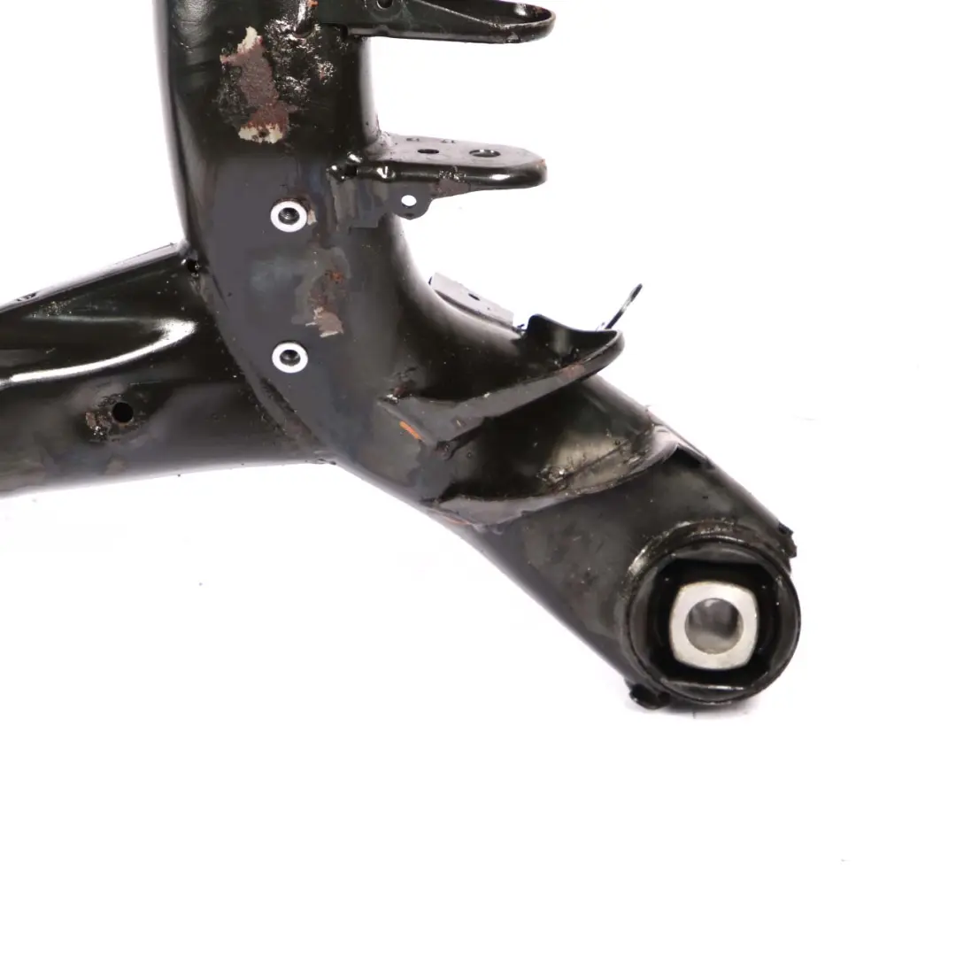 Soporte Eje Trasero subchasis cuna diferencial para BMW X3 F25 X4 F26 con número de pieza 6857983 BMW X3 F25 X4 F26 Soporte Eje Trasero subchasis cuna diferencial - SKU 6857983 - Número de pieza 6857983