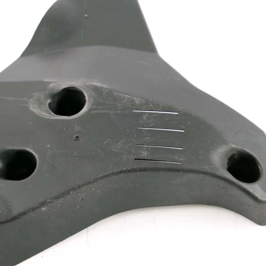 Cache de l'essieu arrière gauche Panneau suspension pour Mini F54 F60 à propos du numéro de pièce 6858413 Mini F54 F60 Cache de l'essieu arrière gauche Panneau suspension - SKU 6858413 - Numéro de pièce 6858413