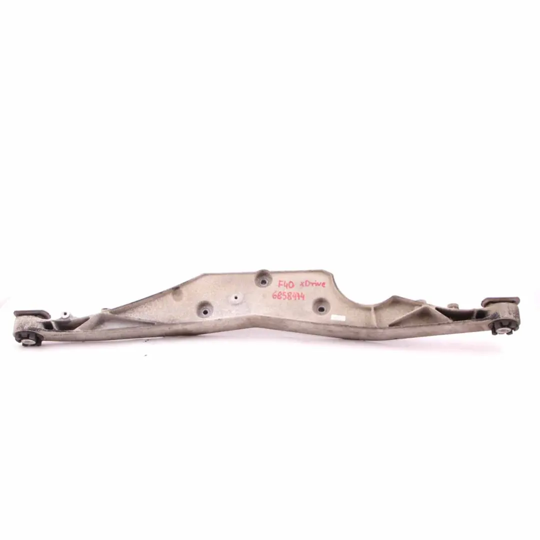 Traversa BMW F40 F48 xDrive Supporto supporto differenziale posteriore per con numero di parte 6858474 Traversa BMW F40 F48 xDrive Supporto supporto differenziale posteriore - SKU 6858474 - Numero di parte 6858474