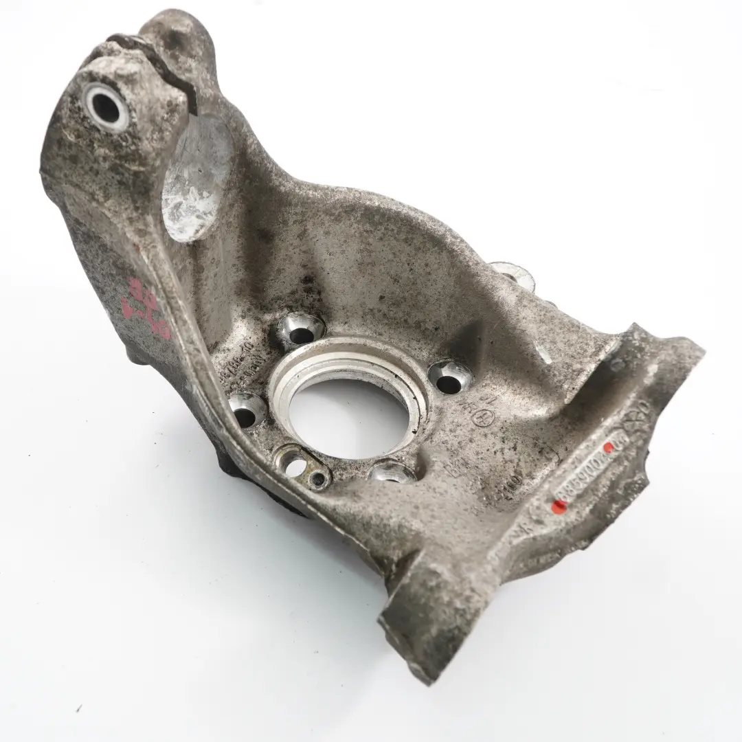 Zwrotnica Prawy Przód do BMW F32 F33 xDrive o numerze 6859004 BMW F32 F33 xDrive Zwrotnica Prawy Przód - SKU 6859004-1 - Numer Części 6859004