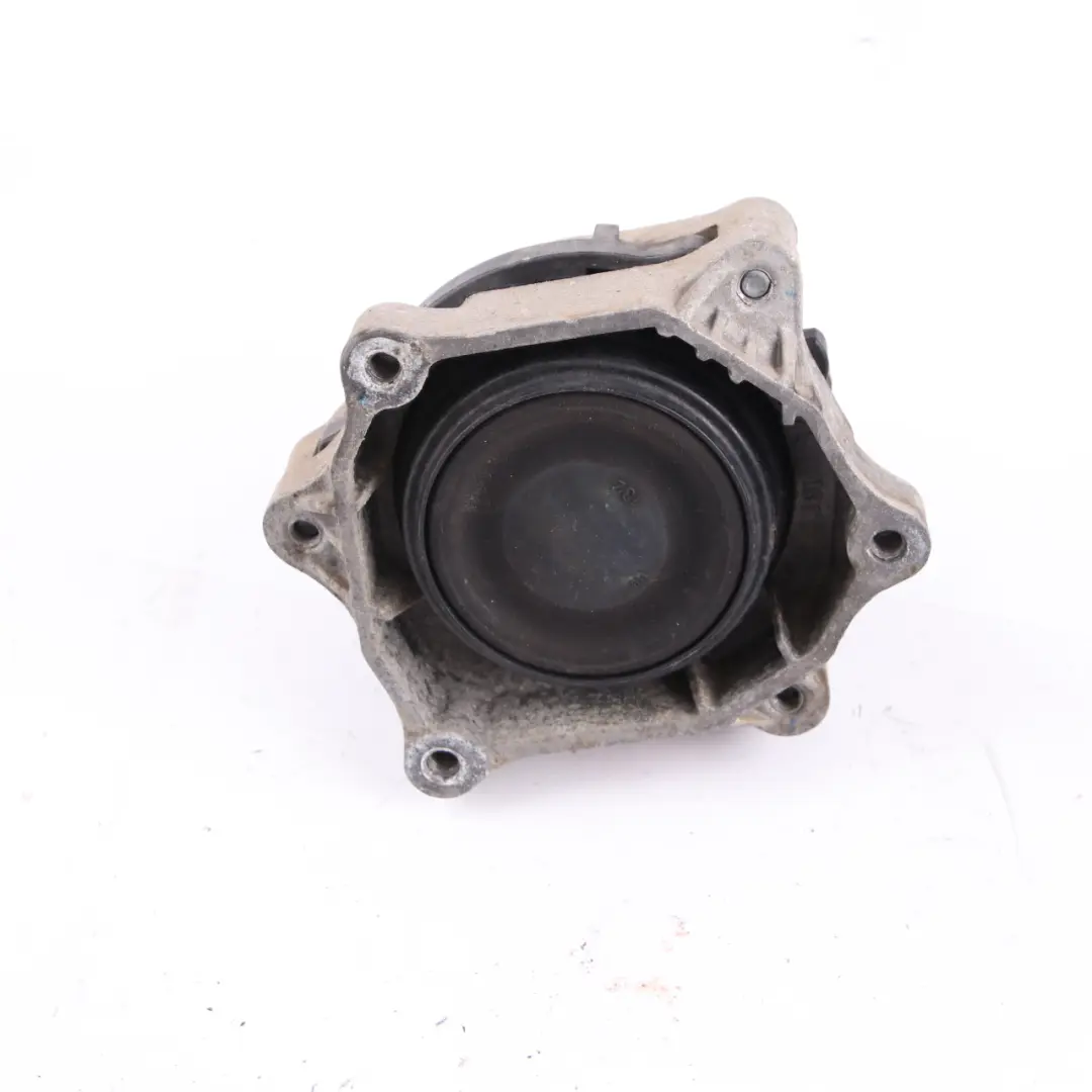 Mount BMW F20 F30 F31 LCI B48 Support Left N/S Mounting Petrol to Engine with Part number 6859413 Engine Mount BMW F20 F30 F31 LCI B48 Support Left N/S Mounting Petrol - SKU 6859413 - Part number 6859413