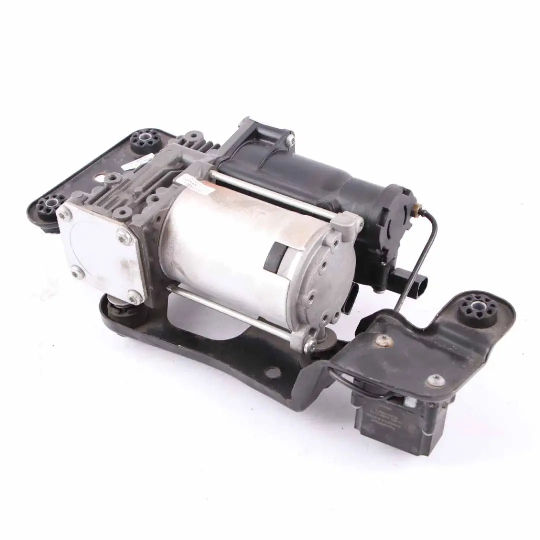 BMW X5 X6 E70 E71 Air Supply Compressor Air Suspension Pump Unit 6785506 - SKU 6859714 - Part number 6859714