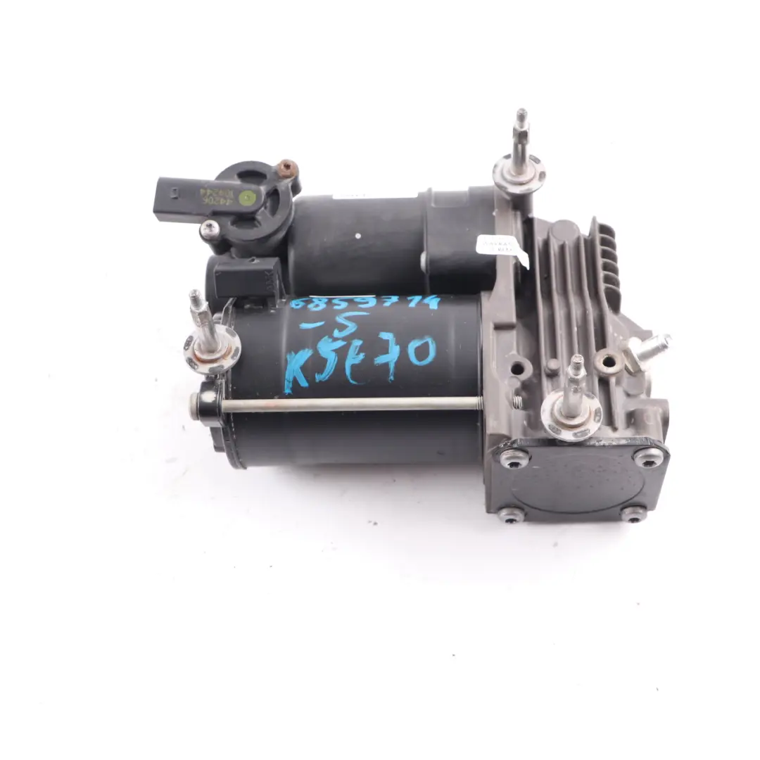 Supply Compressor Air Suspension Pump Unit 6785506 to BMW X5 X6 E70 E71 Air with Part number 6859714 BMW X5 X6 E70 E71 Air Supply Compressor Air Suspension Pump Unit 6785506 - SKU 6859714 - Part number 6859714