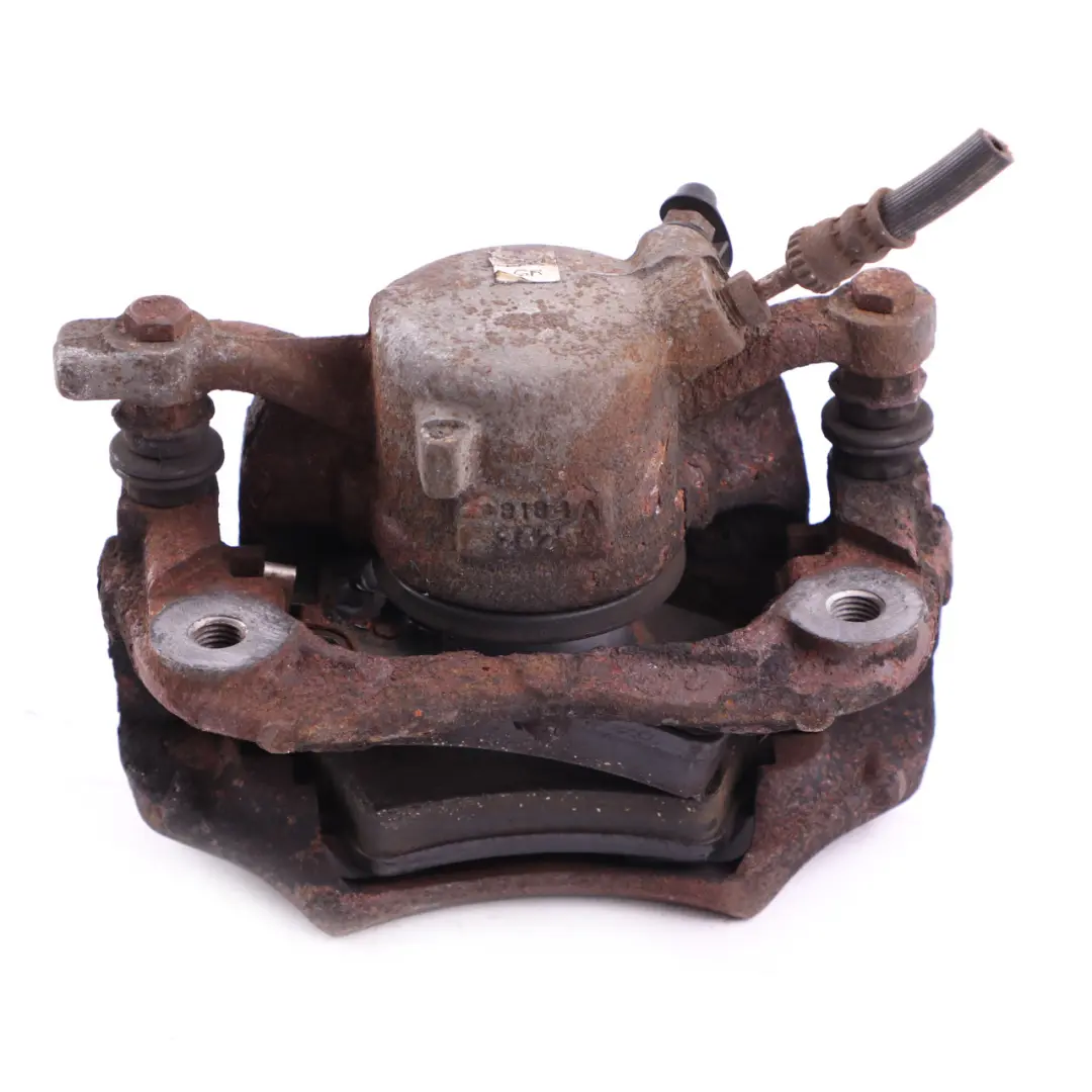 Zacisk Hamulcowy Prawy Przód do BMW F45 F48 Mini F56 o numerze 6860264 BMW F45 F48 Mini F56 Zacisk Hamulcowy Prawy Przód - SKU 6860264 - Numer Części 6860264