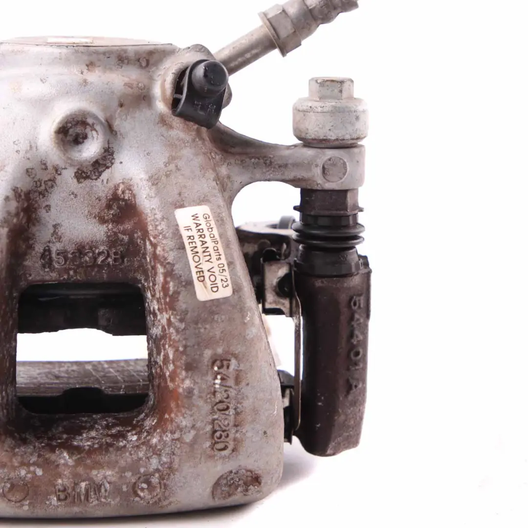 Brake Caliper BMW i3 I01 Front Right O/S Brake Housing Carrier to with Part number 6860270 Brake Caliper BMW i3 I01 Front Right O/S Brake Housing Carrier - SKU 6860270 - Part number 6860270