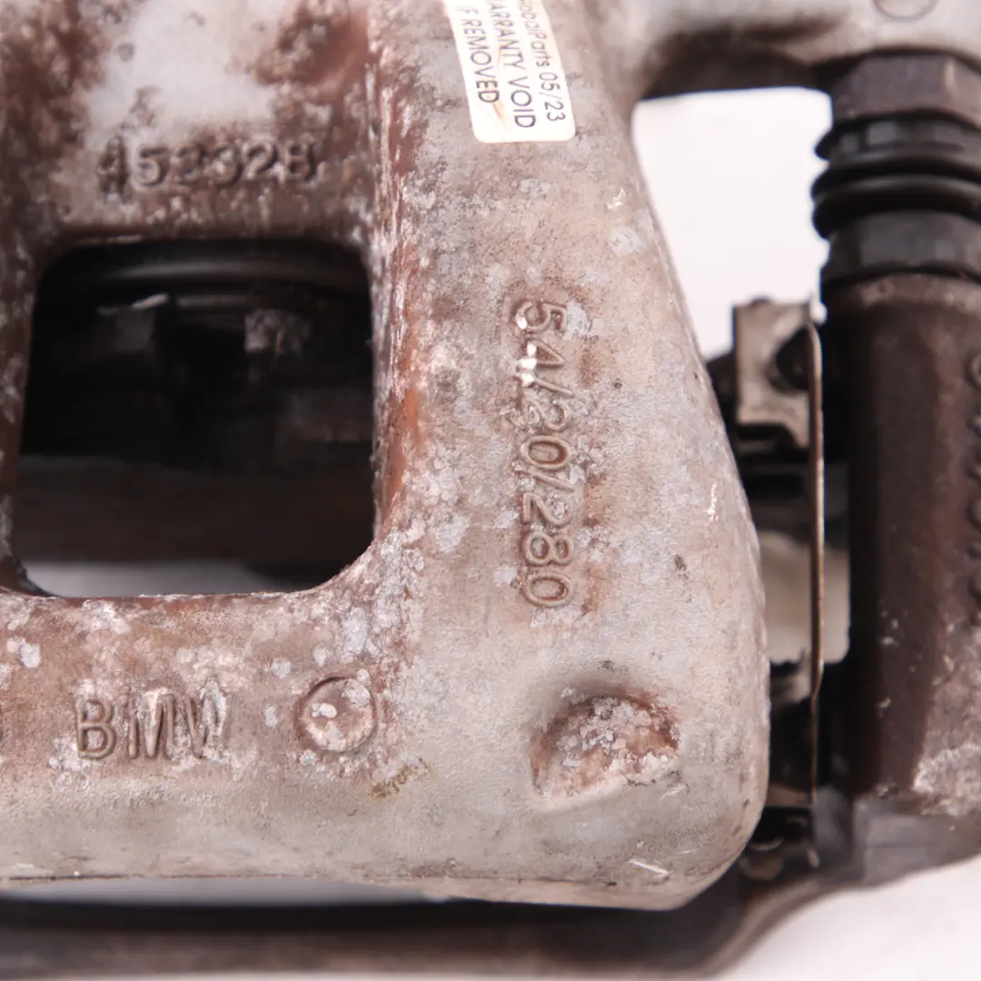 Brake Caliper BMW i3 I01 Front Right O/S Brake Housing Carrier to with Part number 6860270 Brake Caliper BMW i3 I01 Front Right O/S Brake Housing Carrier - SKU 6860270 - Part number 6860270