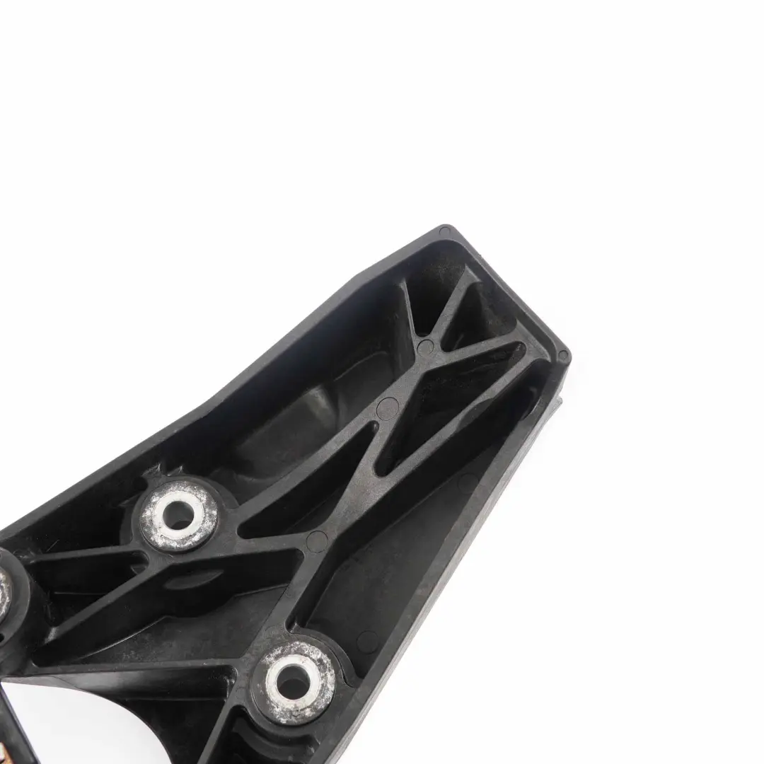  Soporte Motor BMW F32 Izquierda N20 Gasolina Soporte Motor - SKU 6860273 - Número de pieza 6860273