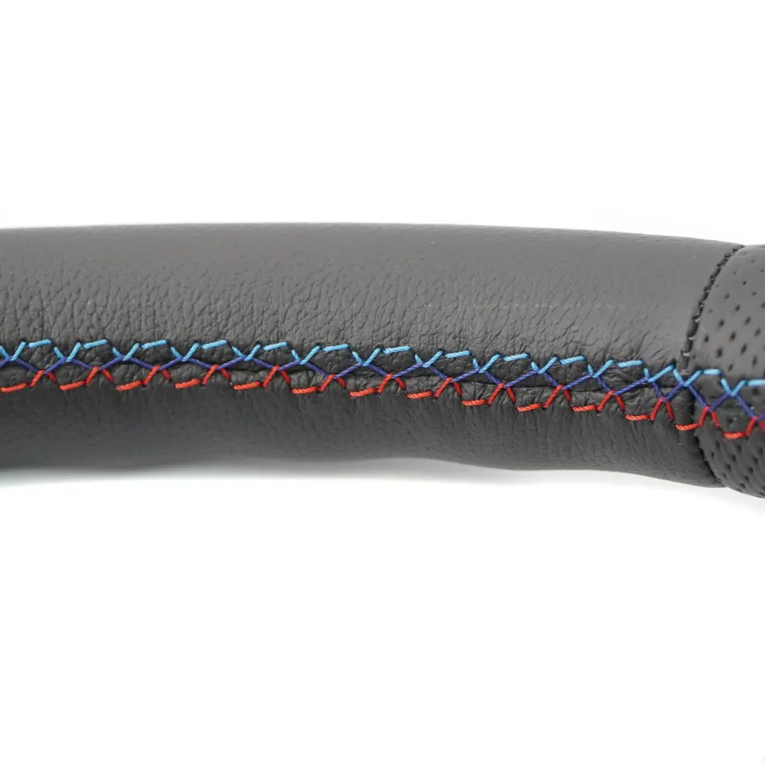 BMW F45 F46 X1 F48 X2 F39 NUEVO Volante deportivo De cuero negro M-tricolored - SKU 6860357-1 - Número de pieza 6860357 