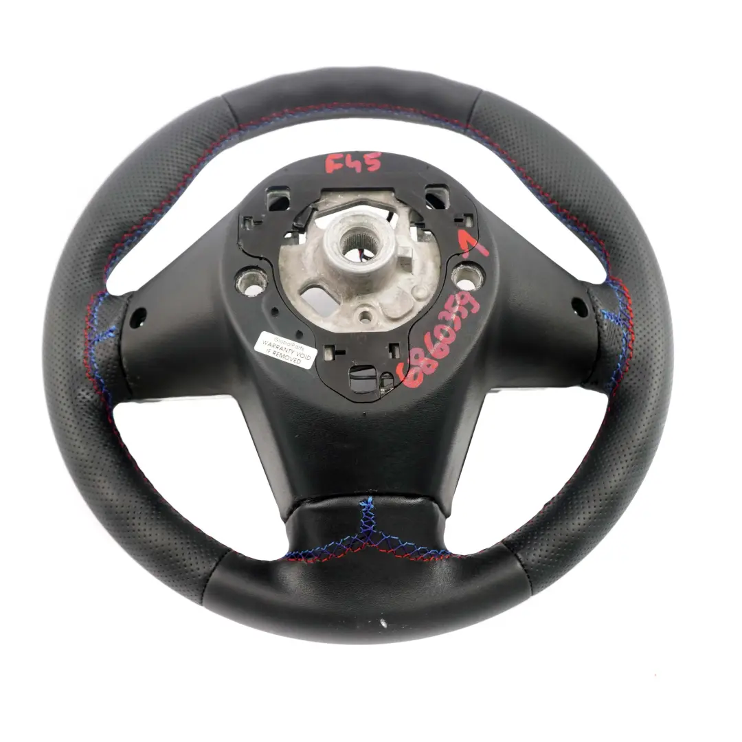 Nuova Pelle Nera Sport Volante Sportivo M-Tricolori per BMW F45 F46 X1 F48 con numero di parte 6860359 BMW F45 F46 X1 F48 Nuova Pelle Nera Sport Volante Sportivo M-Tricolori - SKU 6860359-1 - Numero di parte 6860359