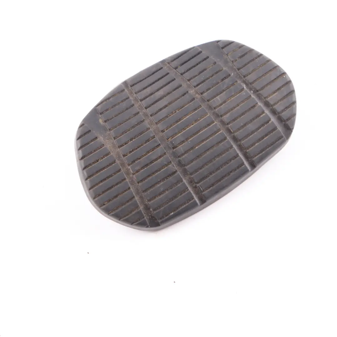 Cuscinetto In Gomma Per Copertura Pedale Freno 6860688 per BMW F39 F40 F45 F46 F48 con numero di parte 6860692 BMW F39 F40 F45 F46 F48 Cuscinetto In Gomma Per Copertura Pedale Freno 6860688 - SKU 6860692 - Numero di parte 6860692