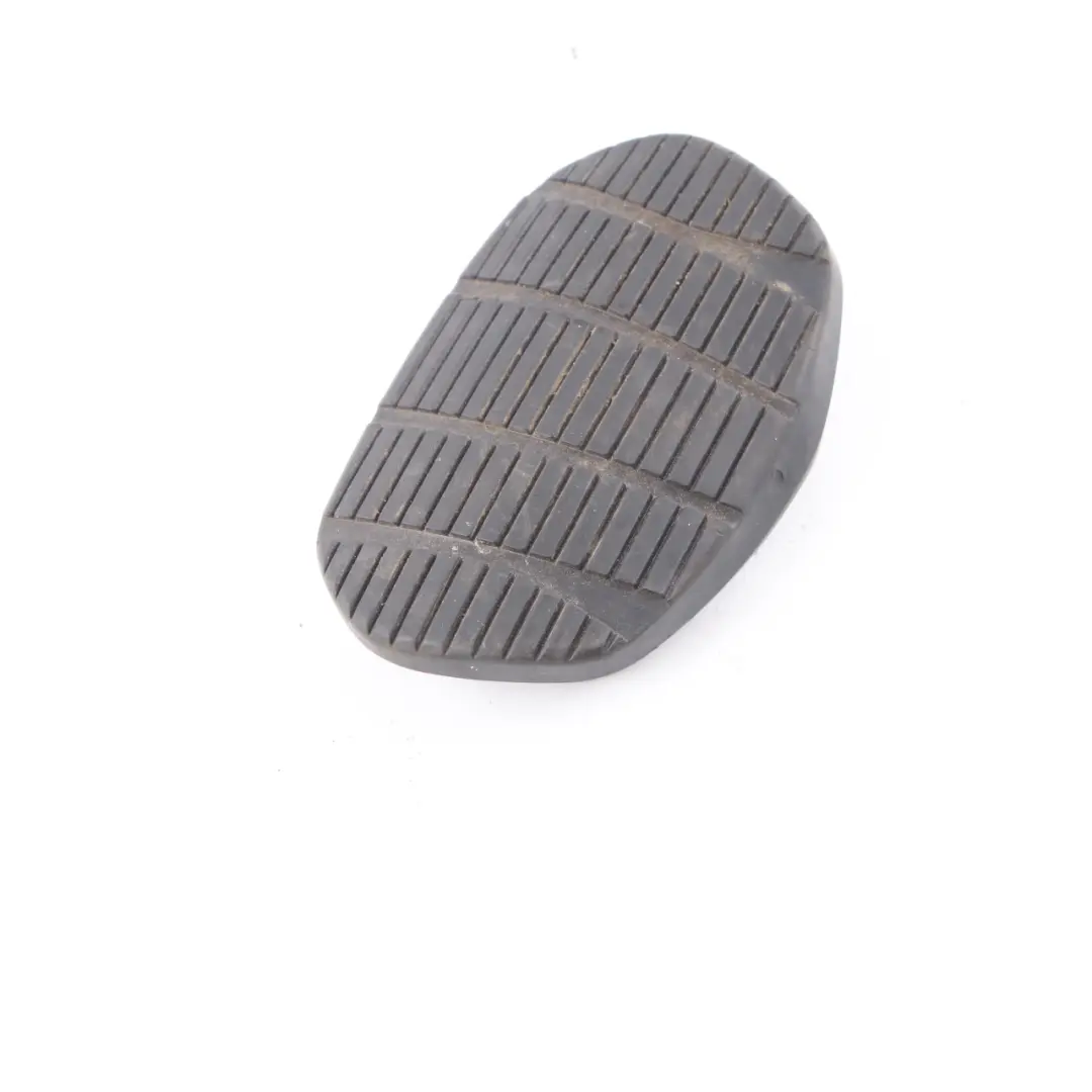 BMW F39 F40 F45 F46 F48 Couvercle De Pédale De Frein Caoutchouc 6860688 - SKU 6860692 - Numéro de pièce 6860692