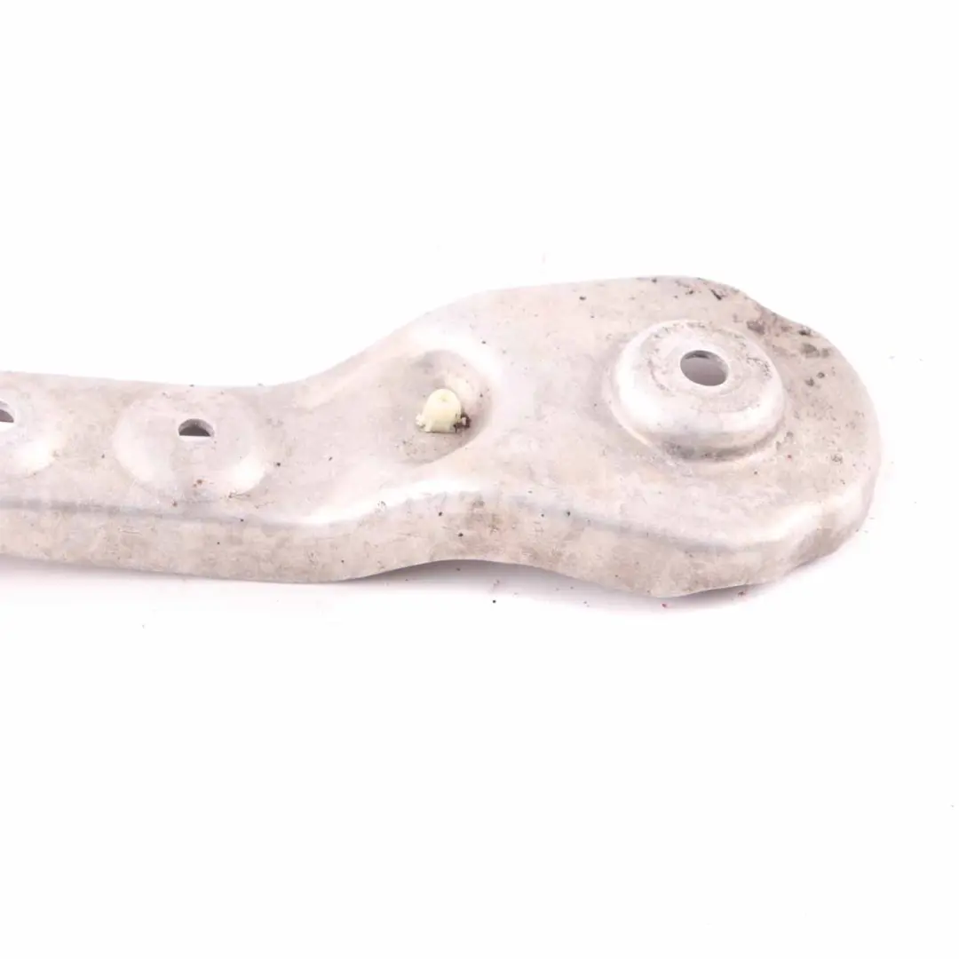 Asta portante dell'assale BMW G30 G31 Supporto portante assale per con numero di parte 6861142 Asta portante dell'assale BMW G30 G31 Supporto portante assale - SKU 6861142 - Numero di parte 6861142