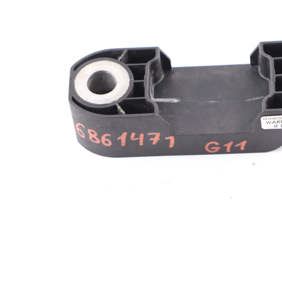 Holder Stabilizer Bar Bracket Top Front Anti Roll to BMW G11 G30 with Part number 6861473 BMW G11 G30 Holder Stabilizer Bar Bracket Top Front Anti Roll - SKU 6861471 - Part number 6861473