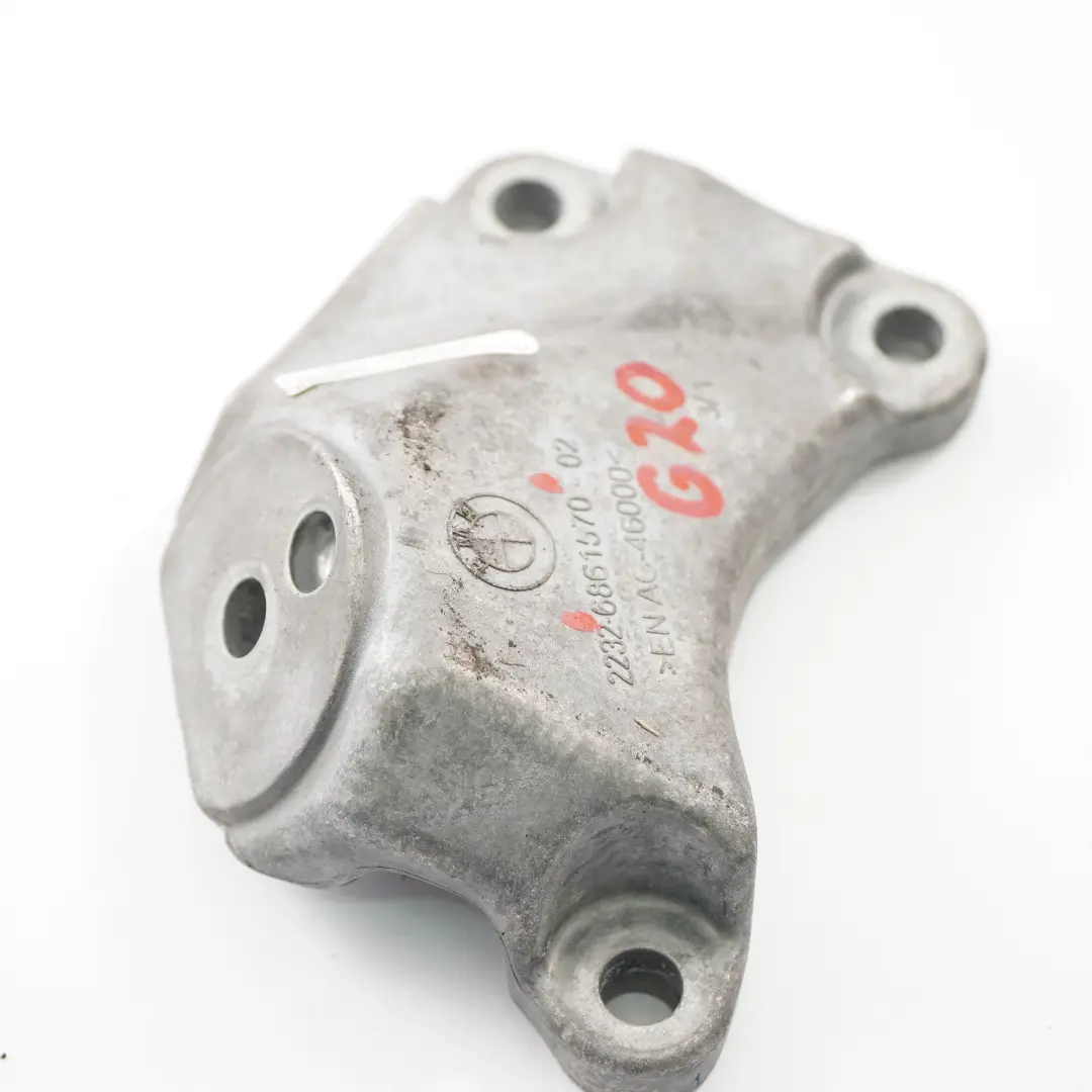 Staffa del cambio BMW G20 G21 G30 G31 Supporto del cambio automatico per con numero di parte 6861570 Staffa del cambio BMW G20 G21 G30 G31 Supporto del cambio automatico - SKU 6861570 - Numero di parte 6861570