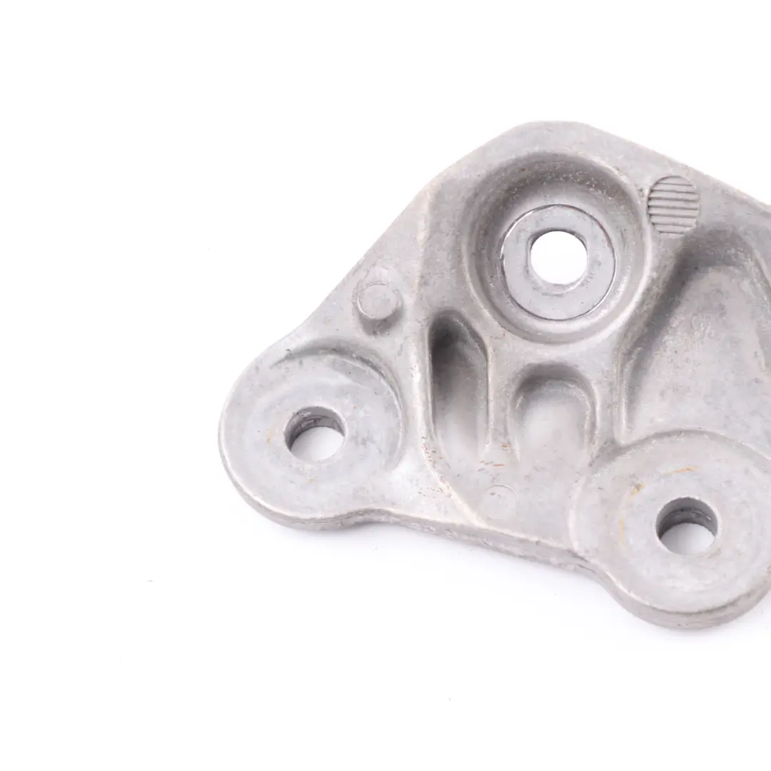 Gearbox Supporting Bracket Transmission Support to BMW G11 G12 with Part number 6861571 BMW G11 G12 Gearbox Supporting Bracket Transmission Support - SKU 6861571 - Part number 6861571