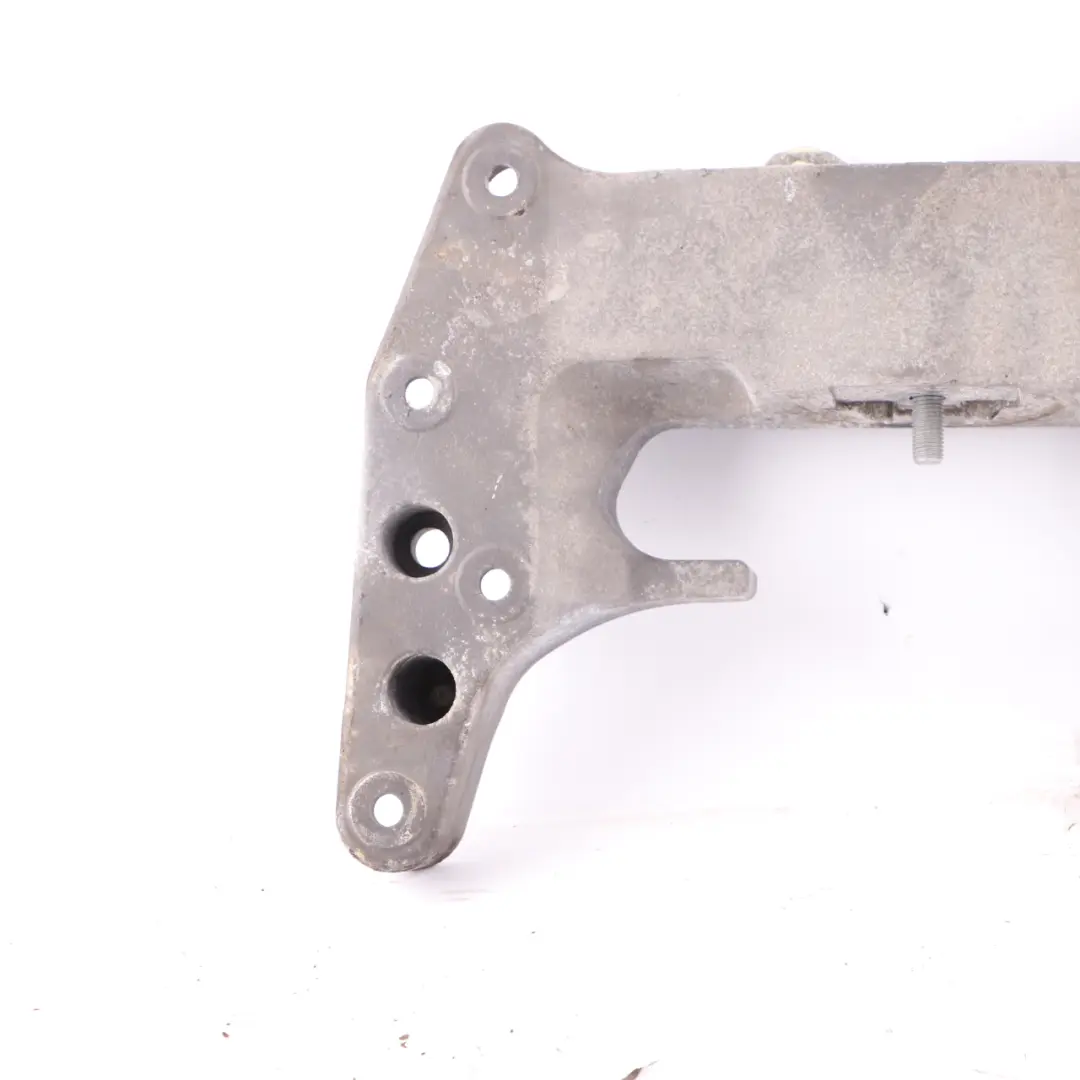 Transmission Support BMW G31 G11 G12 Automatic Gearbox Cross Member to with Part number 6861580 Transmission Support BMW G31 G11 G12 Automatic Gearbox Cross Member - SKU 6861580 - Part number 6861580