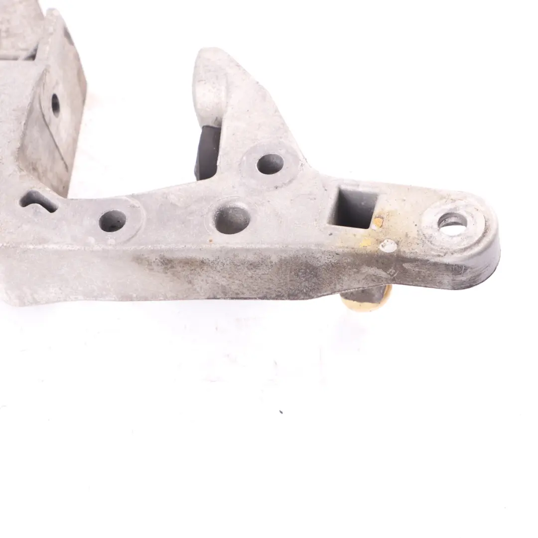 Querträger Getriebeträger Automatikgetriebe Halterung für BMW G11 G12 mit Teilenummer 6861583 BMW G11 G12 Querträger Getriebeträger Automatikgetriebe Halterung - SKU 6861583 - Teilenummer 6861583