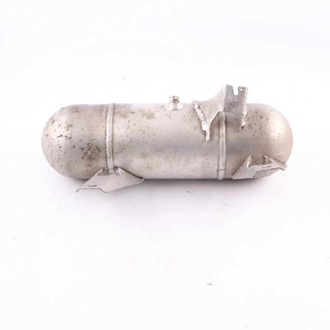 Self Leveling Air Suspension Pressure Reservoir Tank Accumulator to BMW G11 with Part number 6861937 BMW G11 Self Leveling Air Suspension Pressure Reservoir Tank Accumulator - SKU 6861937 - Part number 6861937