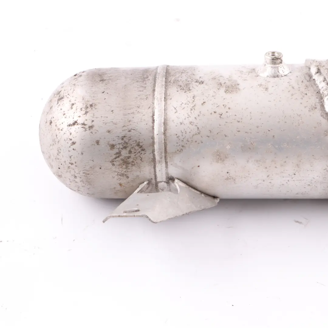 Self Leveling Air Suspension Pressure Reservoir Tank Accumulator to BMW G11 with Part number 6861937 BMW G11 Self Leveling Air Suspension Pressure Reservoir Tank Accumulator - SKU 6861937 - Part number 6861937