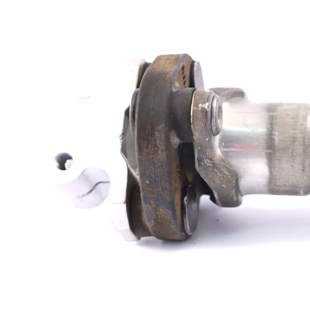 Steering Column Shaft Spindle Link Joint to BMW G30 G31 G32 G11 with Part number 6862031 BMW G30 G31 G32 G11 Steering Column Shaft Spindle Link Joint - SKU 6862031 - Part number 6862031