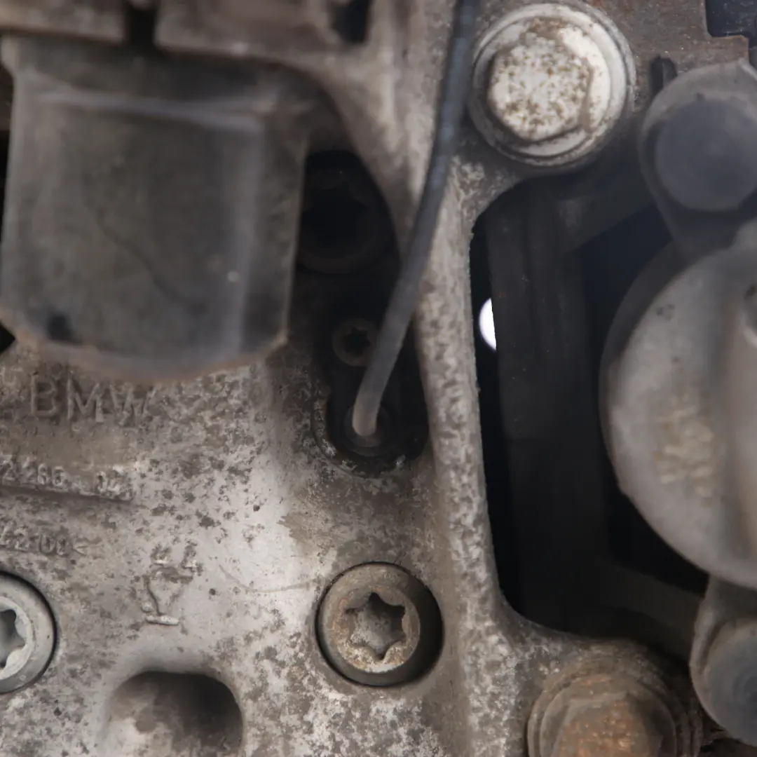 BMW Fahrwerk Bein F20 118d N47N Vorne Rechts O/S Federbein Nabe Bremse Scheibe - SKU 6862171-4 - Teilenummer 6862171