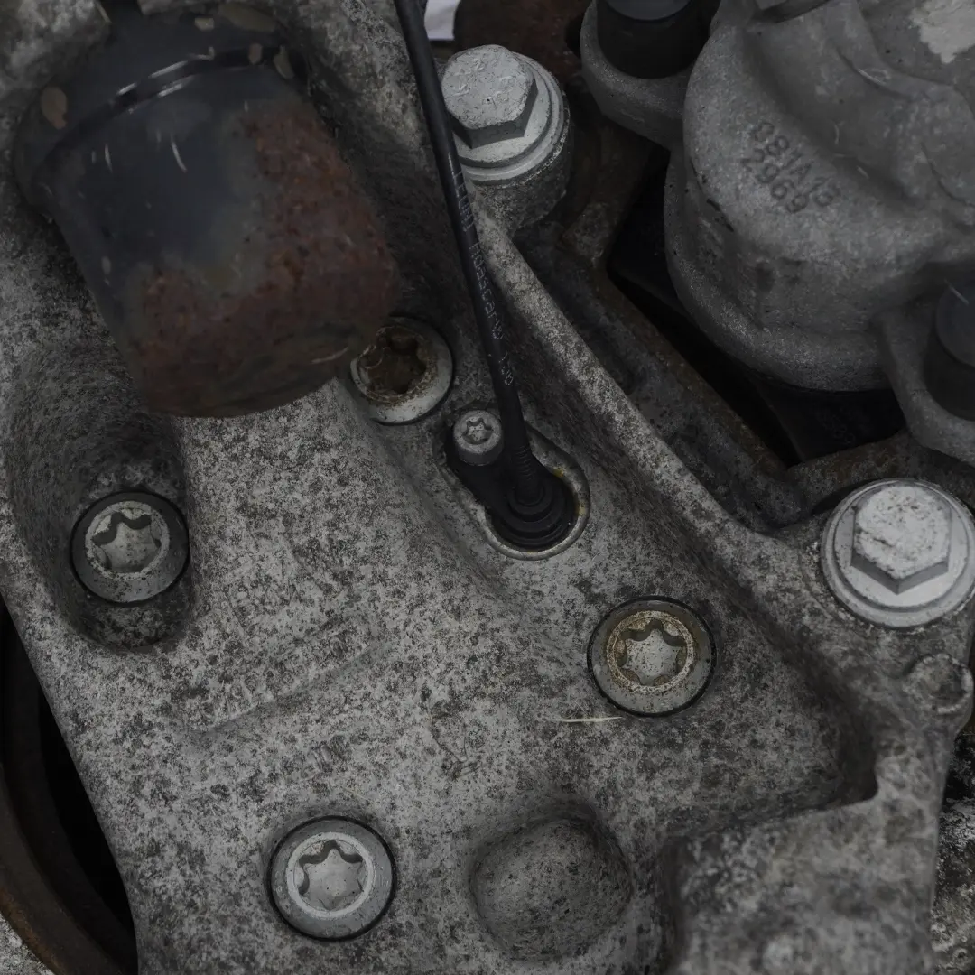 Delantero Derecho Suspension Pierna Muelle Strut Eje Hub para BMW F20 114i 116i N13 con número de pieza 6862171 BMW F20 114i 116i N13 Delantero Derecho Suspension Pierna Muelle Strut Eje Hub - SKU 6862171-7 - Número de pieza 6862171