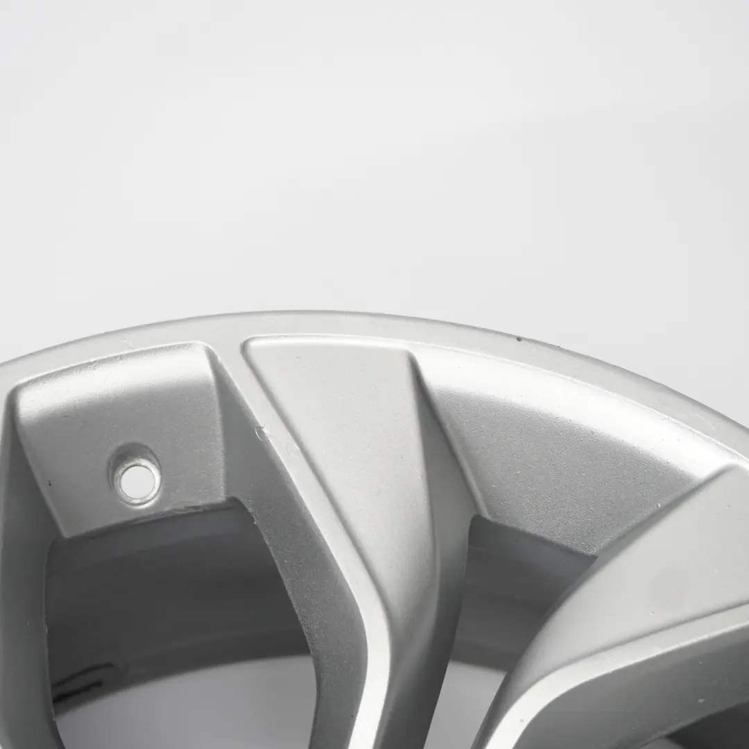 Silber Felge 19" Y-Speiche 608 8,5J ET:38 für BMW X3 F25 mit Teilenummer 6862890 BMW X3 F25 Silber Felge 19" Y-Speiche 608 8,5J ET:38 - SKU 6862890-2 - Teilenummer 6862890